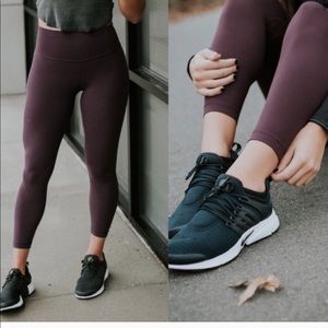 Lululemon Black Cherry 7/8 (25”) Align Pant (2)